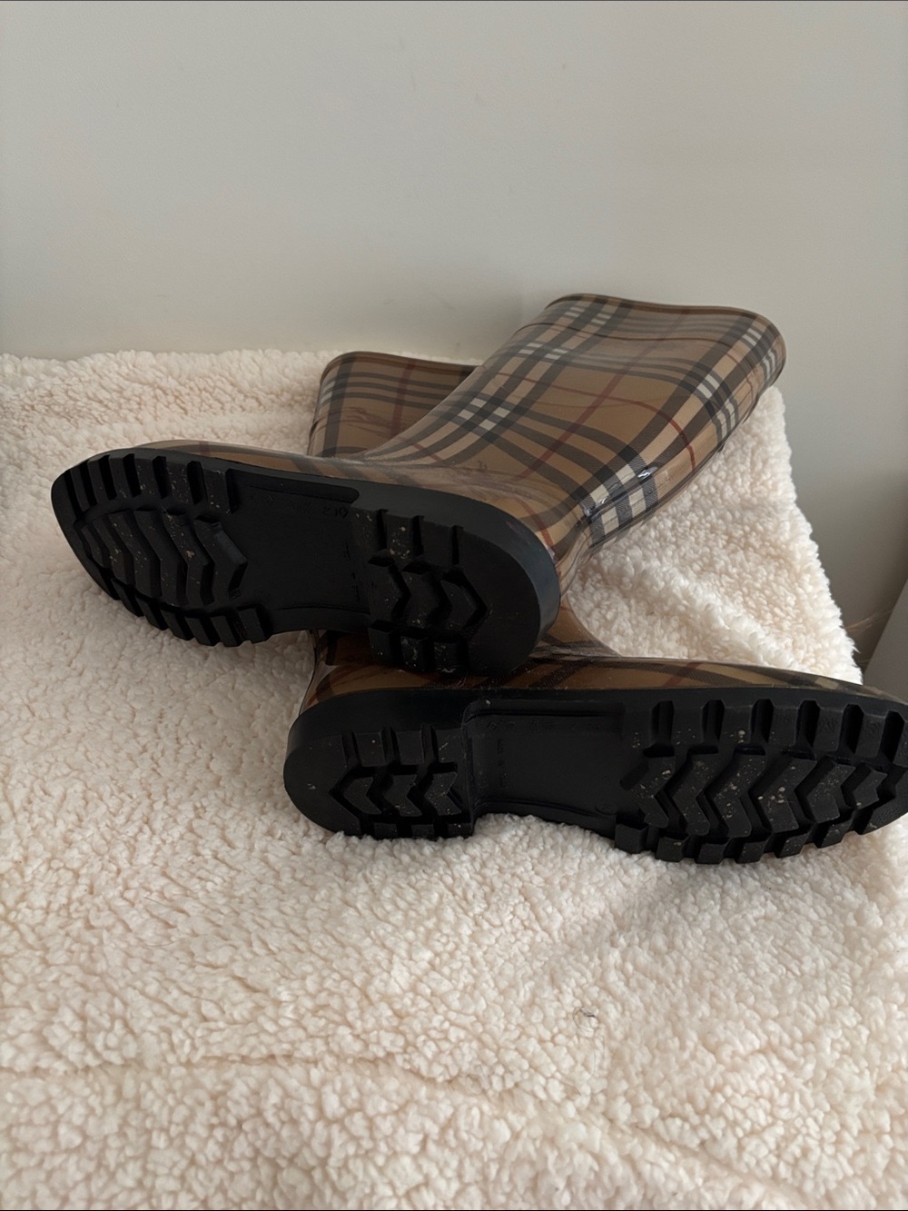 Burberry Tan Plaid Glossy Tall Rain Boots - Picture 4 of 6